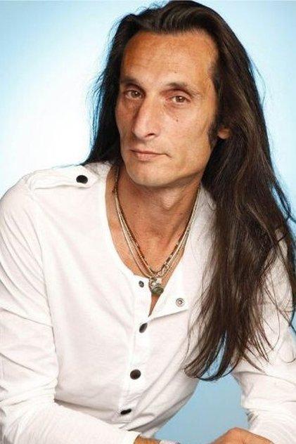 Santi Scinelli - Actor Profile Photo