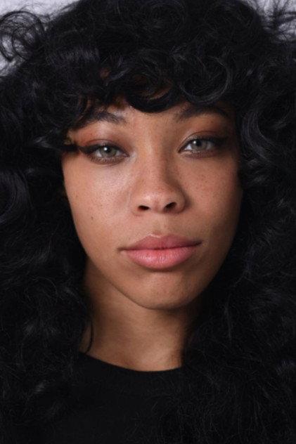 Kiera Please - Actor Profile Photo