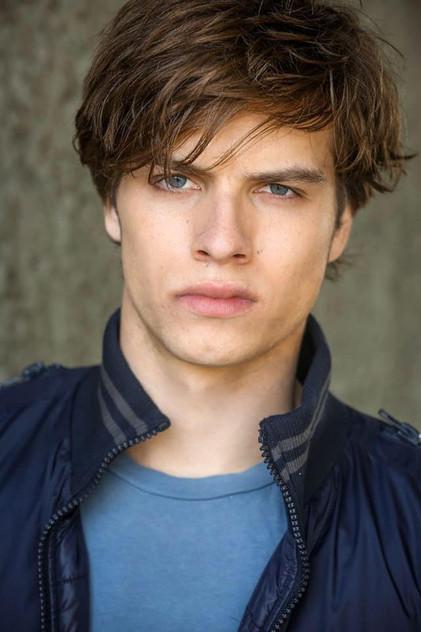Henry Knotts - Actor Profile Photo