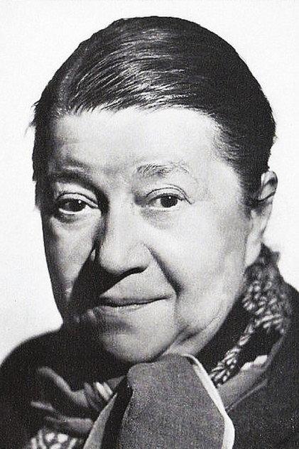 Pauline Carton - Actor Profile Photo