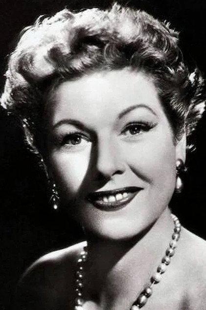 Madeleine Robinson - Actor Profile Photo