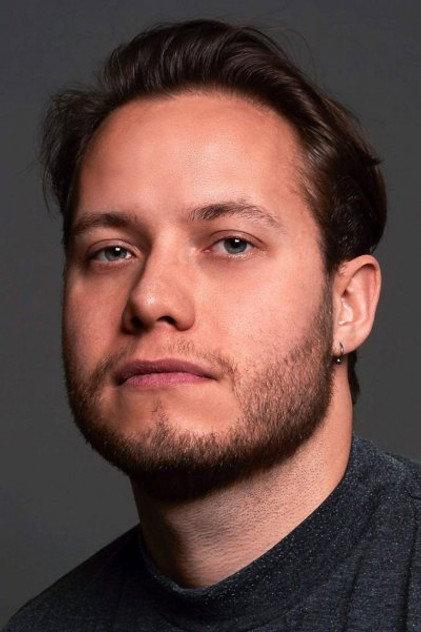 Tobias Gilbert - Actor Profile Photo