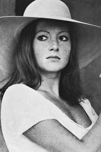 Agnes Kalpagos - Actor Profile Photo