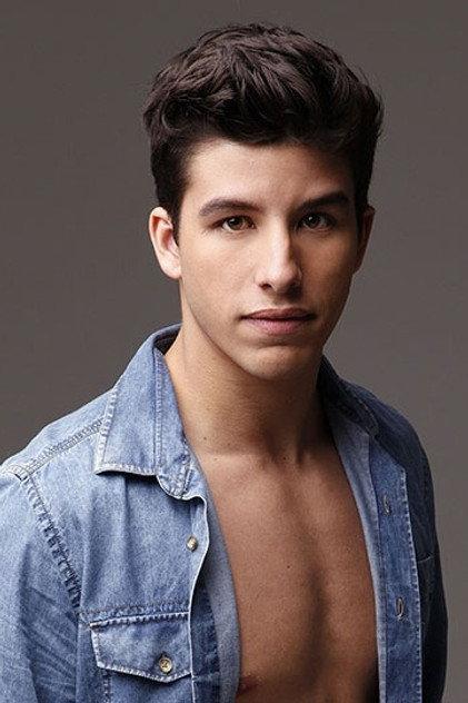 Ricky Tavares - Actor Profile Photo