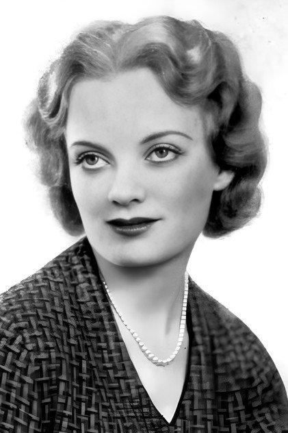 Carol Coombe - Actor Profile Photo