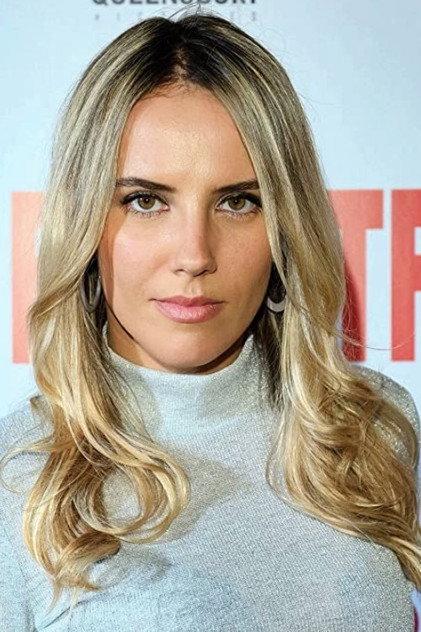Maria Volk - Actor Profile Photo