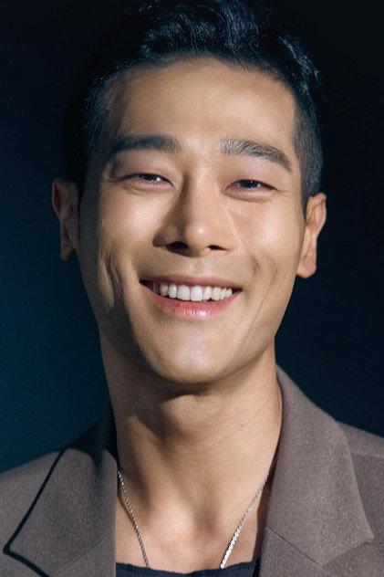Choi Hong-rak - Actor Profile Photo