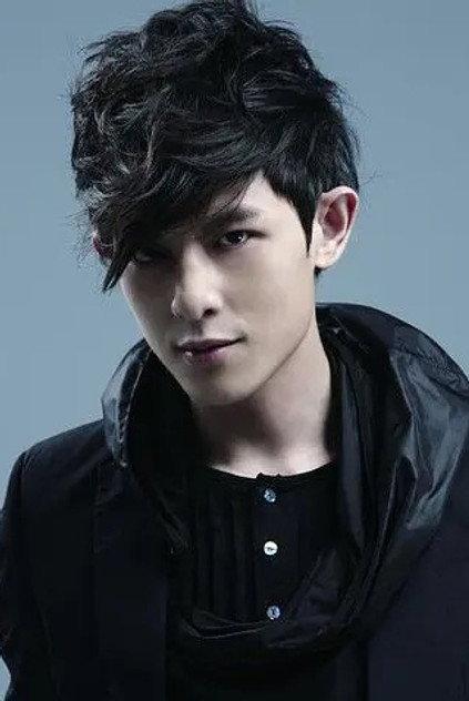 Owodog Chuang - Actor Profile Photo