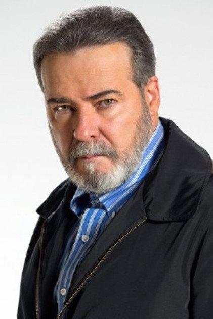 César Évora Díaz - Actor Profile Photo
