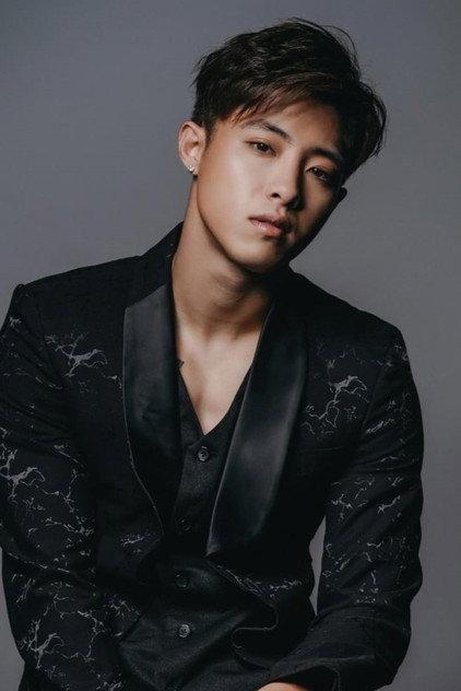 Zijie Zong - Actor Profile Photo