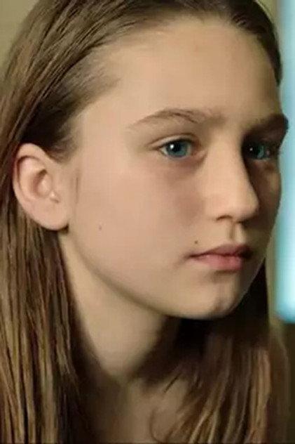 Vanessa Szamuhelová - Actor Profile Photo