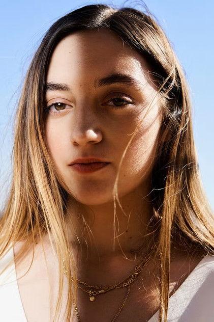 Luàna Bajrami - Actor Profile Photo