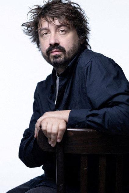 Victor le Masne - Actor Profile Photo