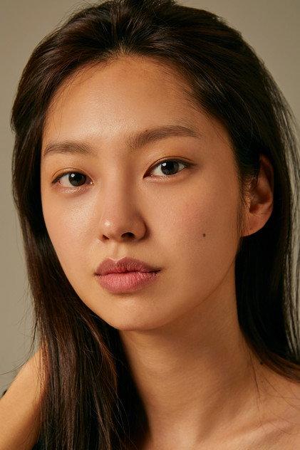 Choi Yu-hwa - Actor Profile Photo