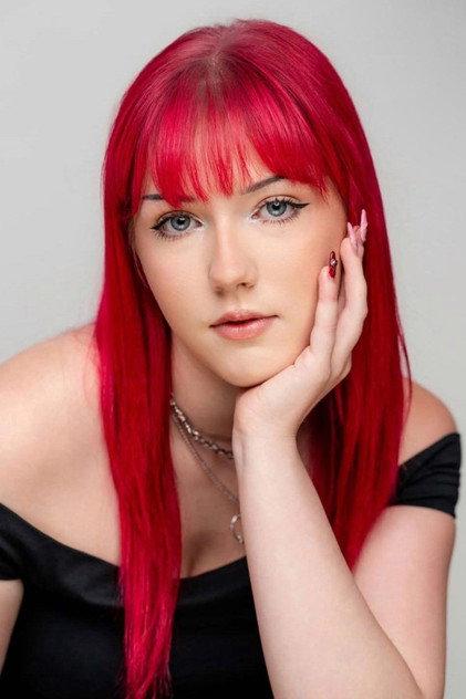 Lily Atkinson - Actor Profile Photo