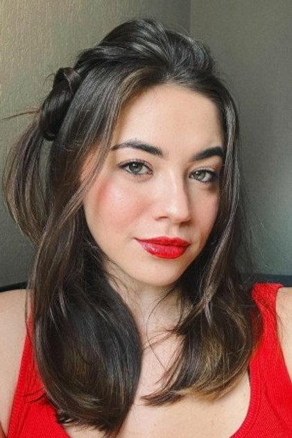 Mayara Bertolini - Actor Profile Photo