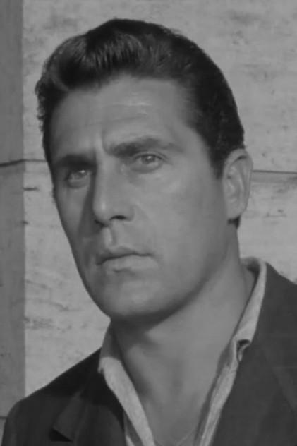 Gastone Renzelli - Actor Profile Photo