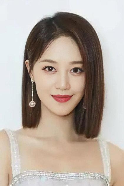 Lyric Lan - Actor Profile Photo