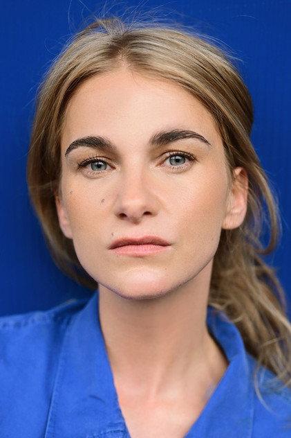 Lea Fleck - Actor Profile Photo