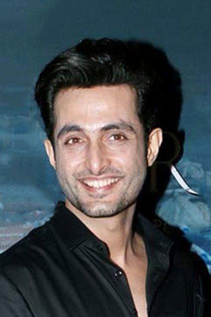 Aadil Khan - Actor Profile Photo