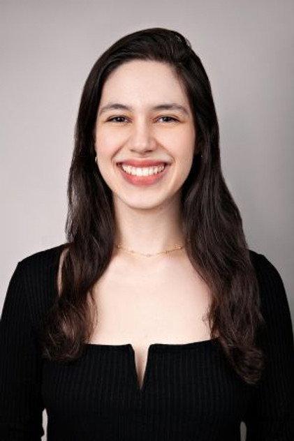 Beatriz Macedo - Actor Profile Photo