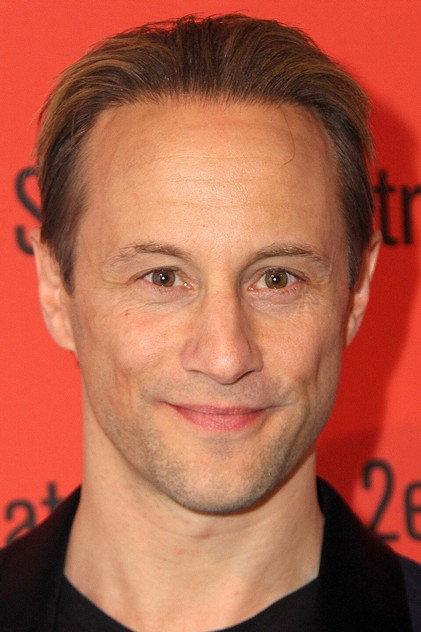 Kevin Isola - Actor Profile Photo