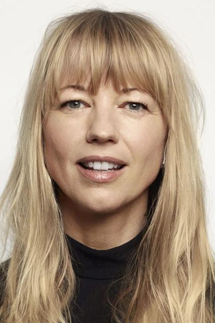 Sara Cox - Actor Profile Photo