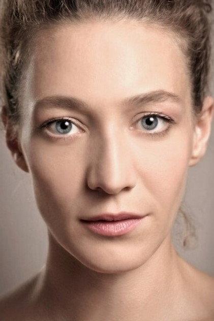Pető Kata - Actor Profile Photo