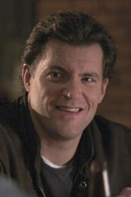 Thomas Mitchell - Actor Profile Photo