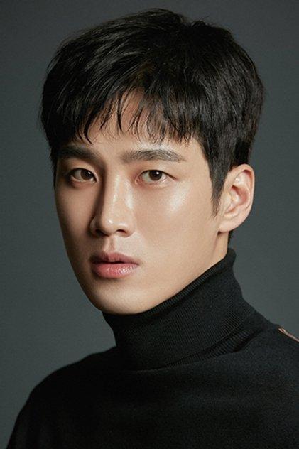 Ahn Bo-hyun - Actor Profile Photo