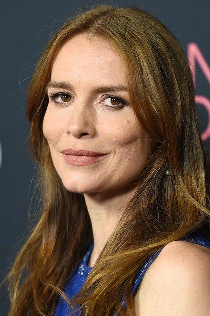 Saffron Burrows - Actor Profile Photo