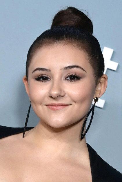 Eva Ariel Binder - Actor Profile Photo