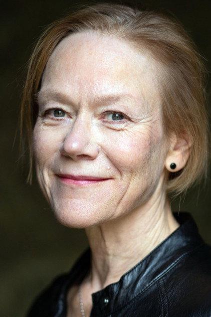 Ursula Deuker - Actor Profile Photo