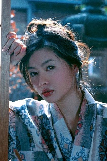 Sayaka Yoshino - Actor Profile Photo