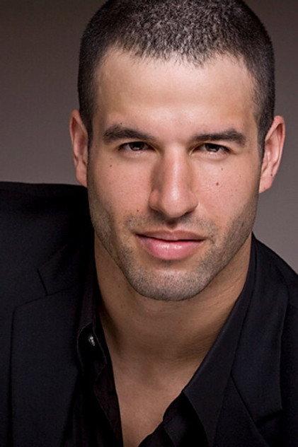 Ben Pamies - Actor Profile Photo