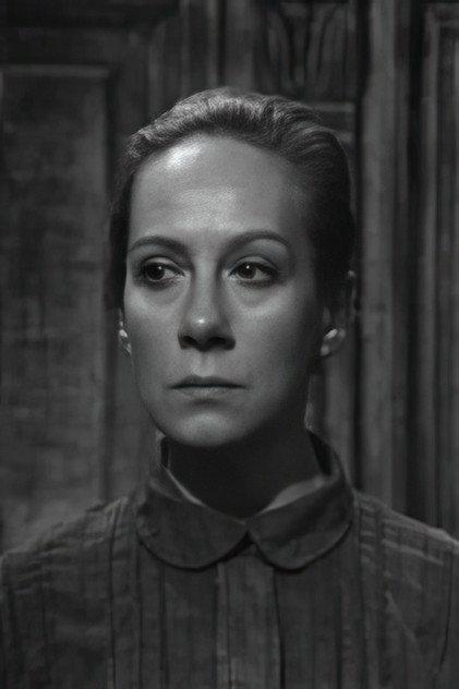 Odette Piquet - Actor Profile Photo