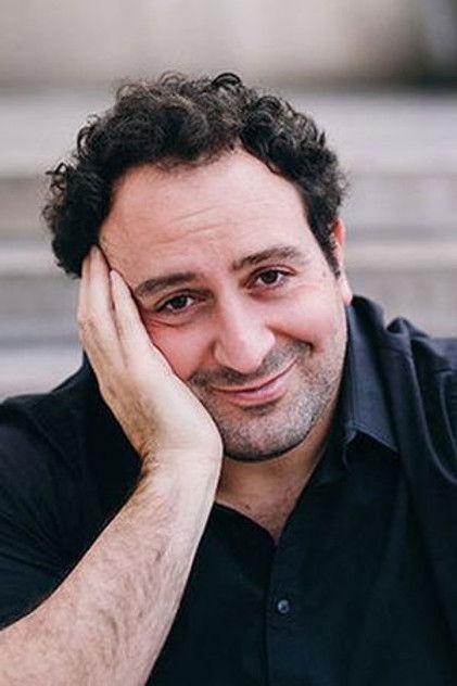 Ary Gabison - Actor Profile Photo