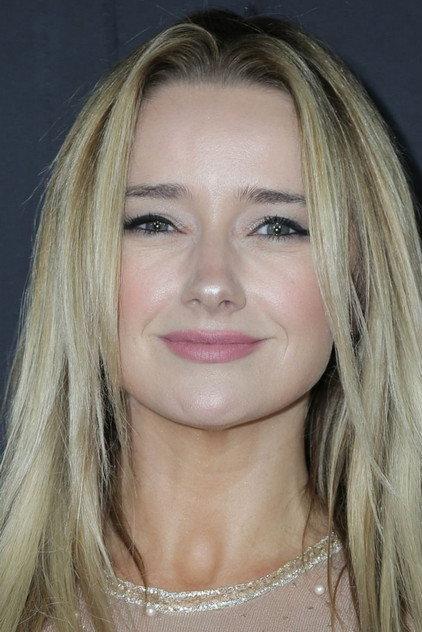 Amy Shiels - Actor Profile Photo