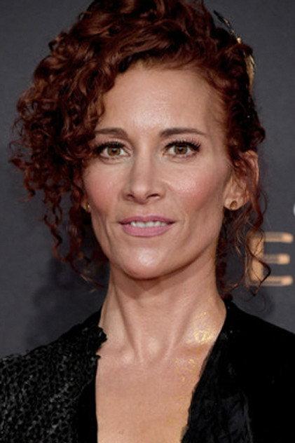 Julie Berghoff - Actor Profile Photo