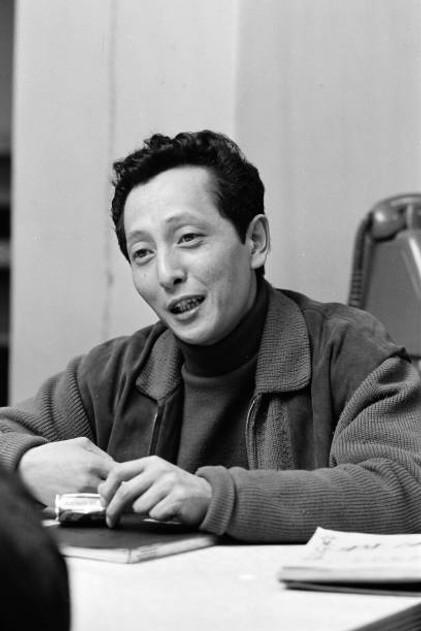 Shuntarō Emi - Actor Profile Photo