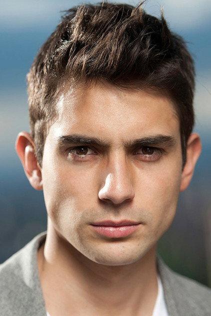 Sebastián Eslava - Actor Profile Photo