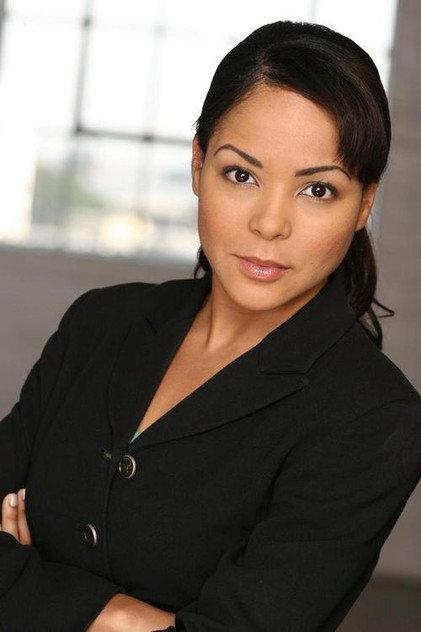 Julie Dickens - Actor Profile Photo