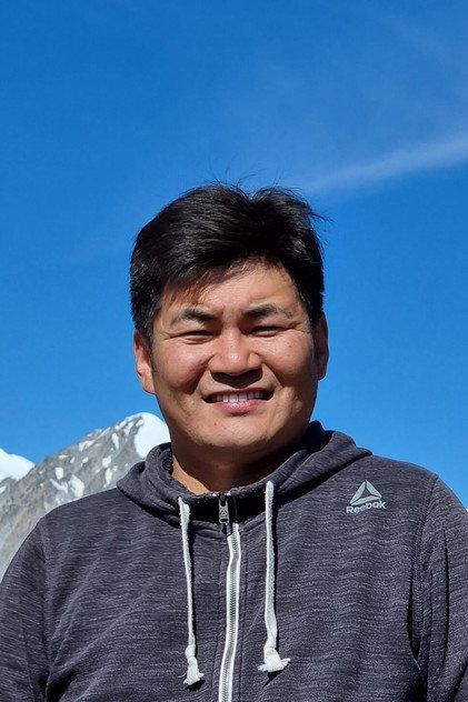 Surult Lkhagvatsogt - Actor Profile Photo