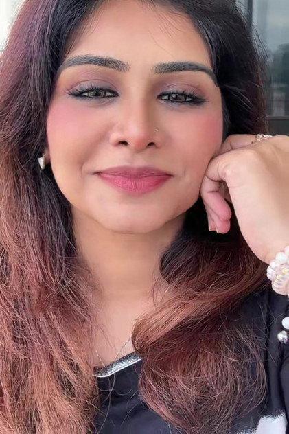 Lynna Andy - Actor Profile Photo