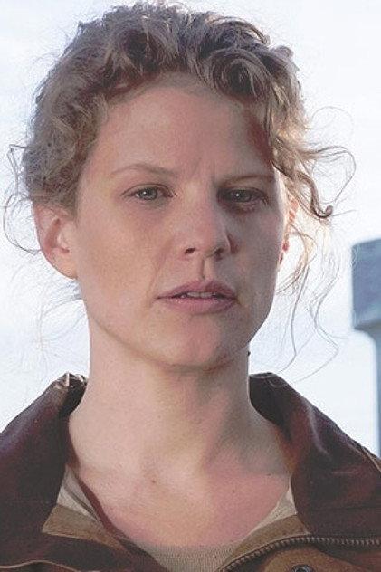 Hélène Stadnicki - Actor Profile Photo
