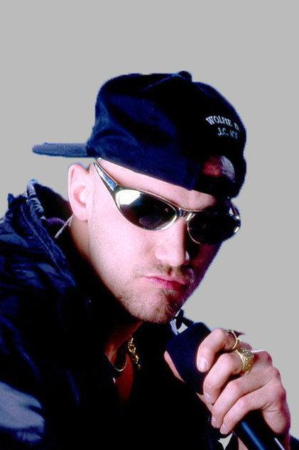 Kelly Wolfe - Actor Profile Photo