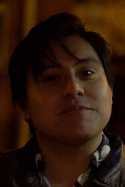 Ari Flaks - Actor Profile Photo