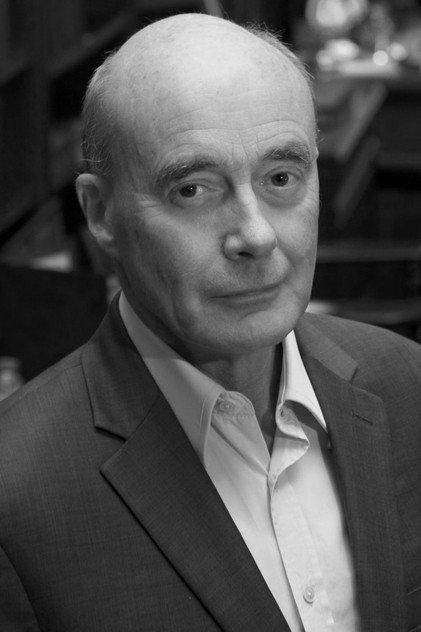 David Reynolds - Actor Profile Photo