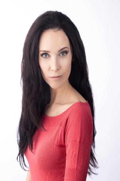 Betty Schram - Actor Profile Photo