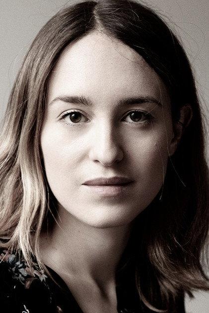 Julia Mugnier - Actor Profile Photo